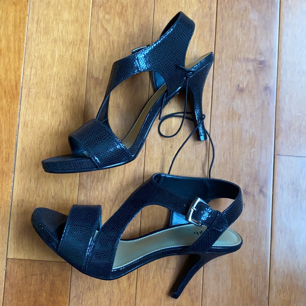 East 5th Heels